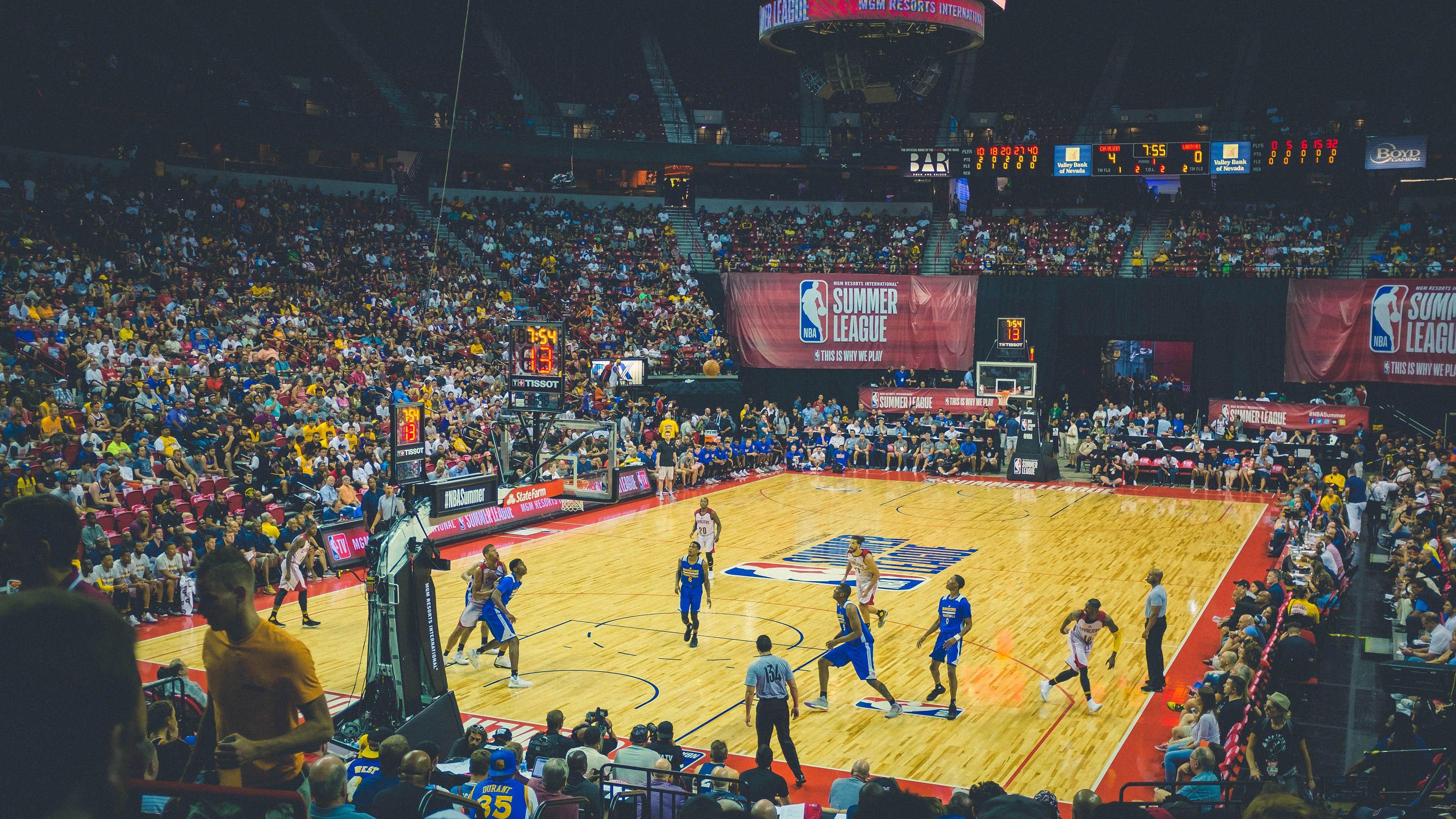 观察沙特风暴再袭欧洲足坛，金元浪潮下的转会博弈与未来走向