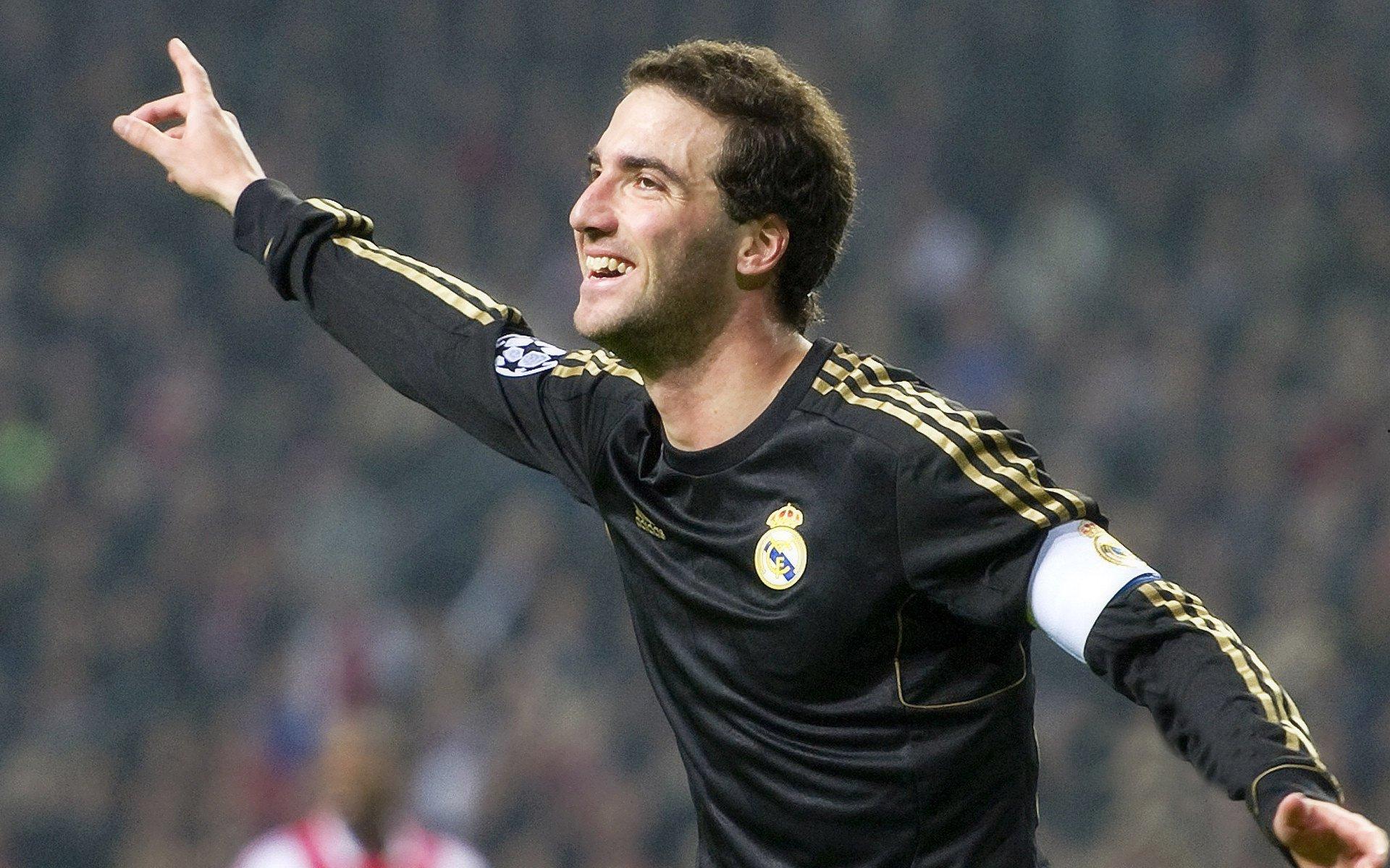 丹佛掘金中锋约基奇荣膺三月西部月最佳球员，全能表现引领卫冕冠军冲击季后赛